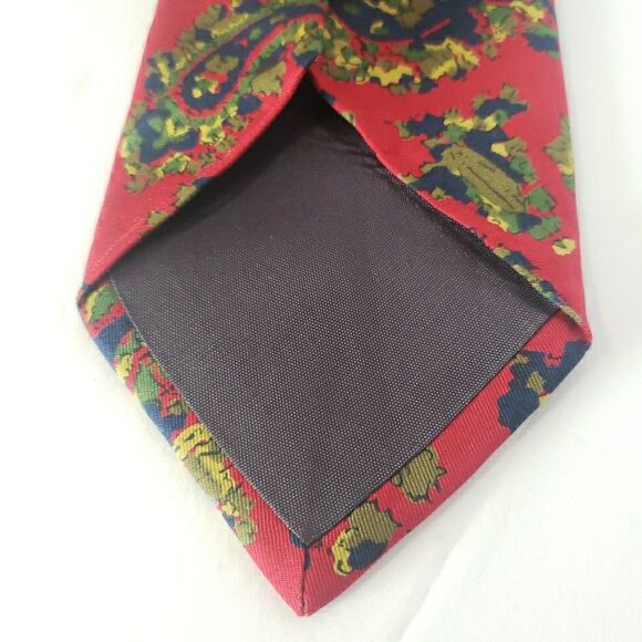 Men’s Neck Tie Lands End 100% Silk Red Paisley - Picture 2 of 7